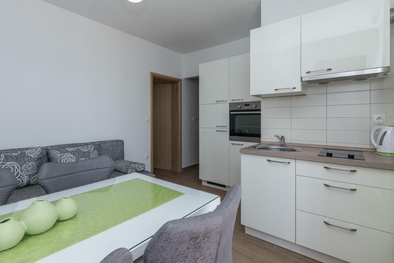 Apartmani Jadranka Стариград-Пакленица Экстерьер фото