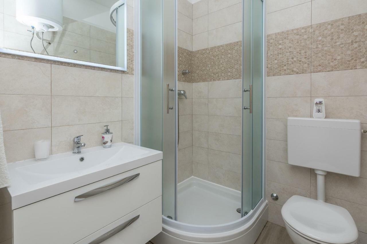 Apartmani Jadranka Стариград-Пакленица Экстерьер фото