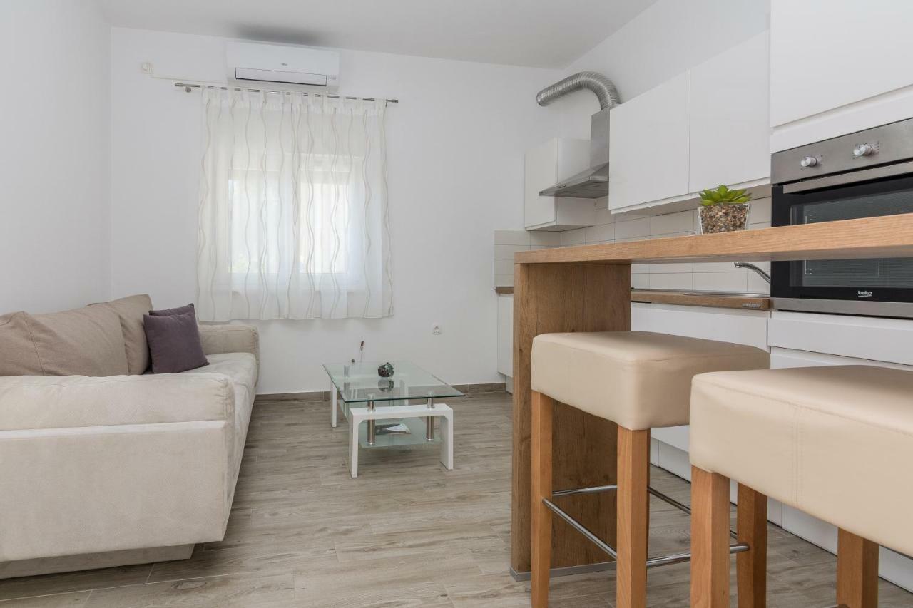 Apartmani Jadranka Стариград-Пакленица Экстерьер фото